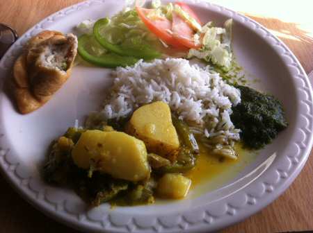 saran capsicum alu curry © VAIndia.us